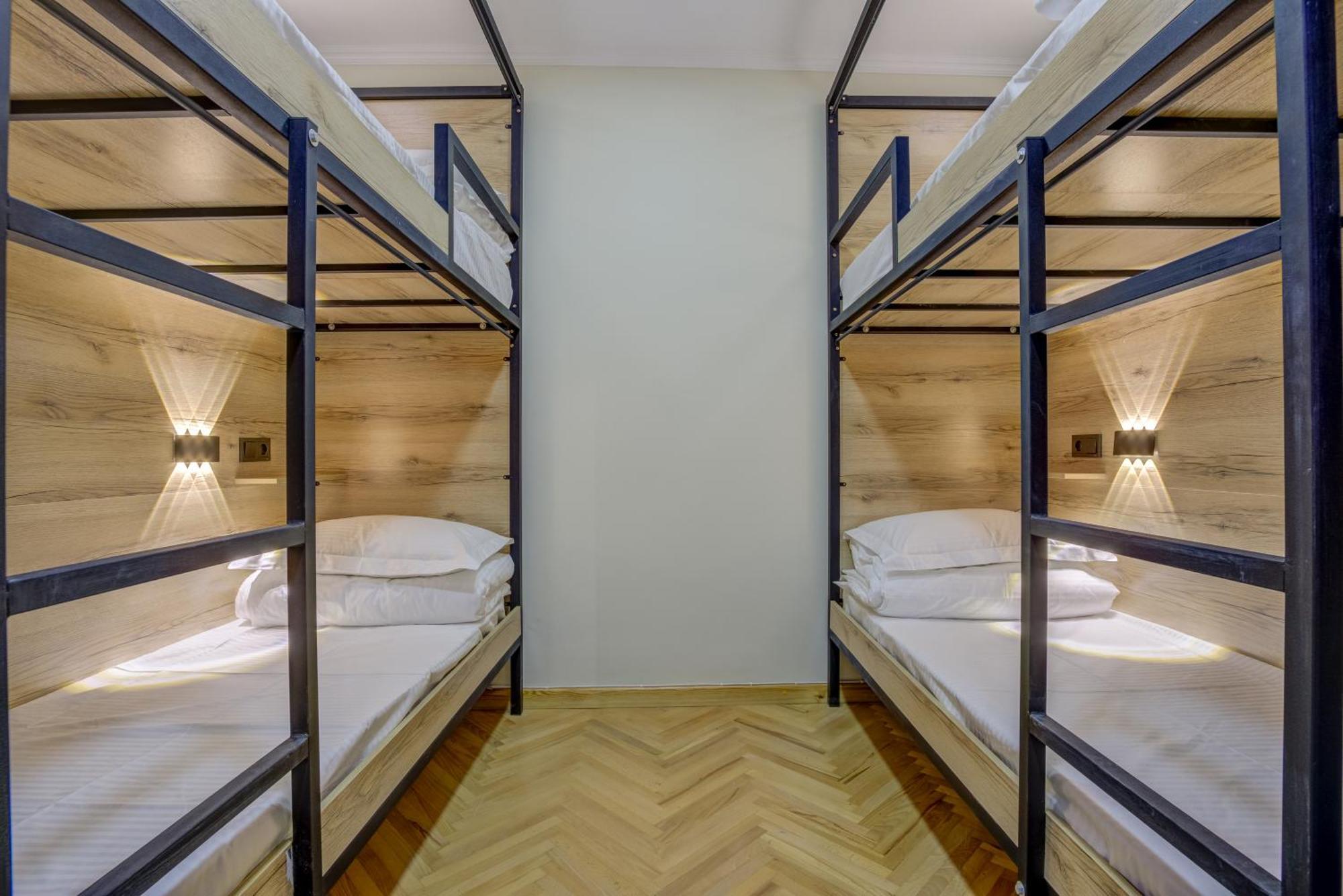 People Guest House Bishkek Luaran gambar