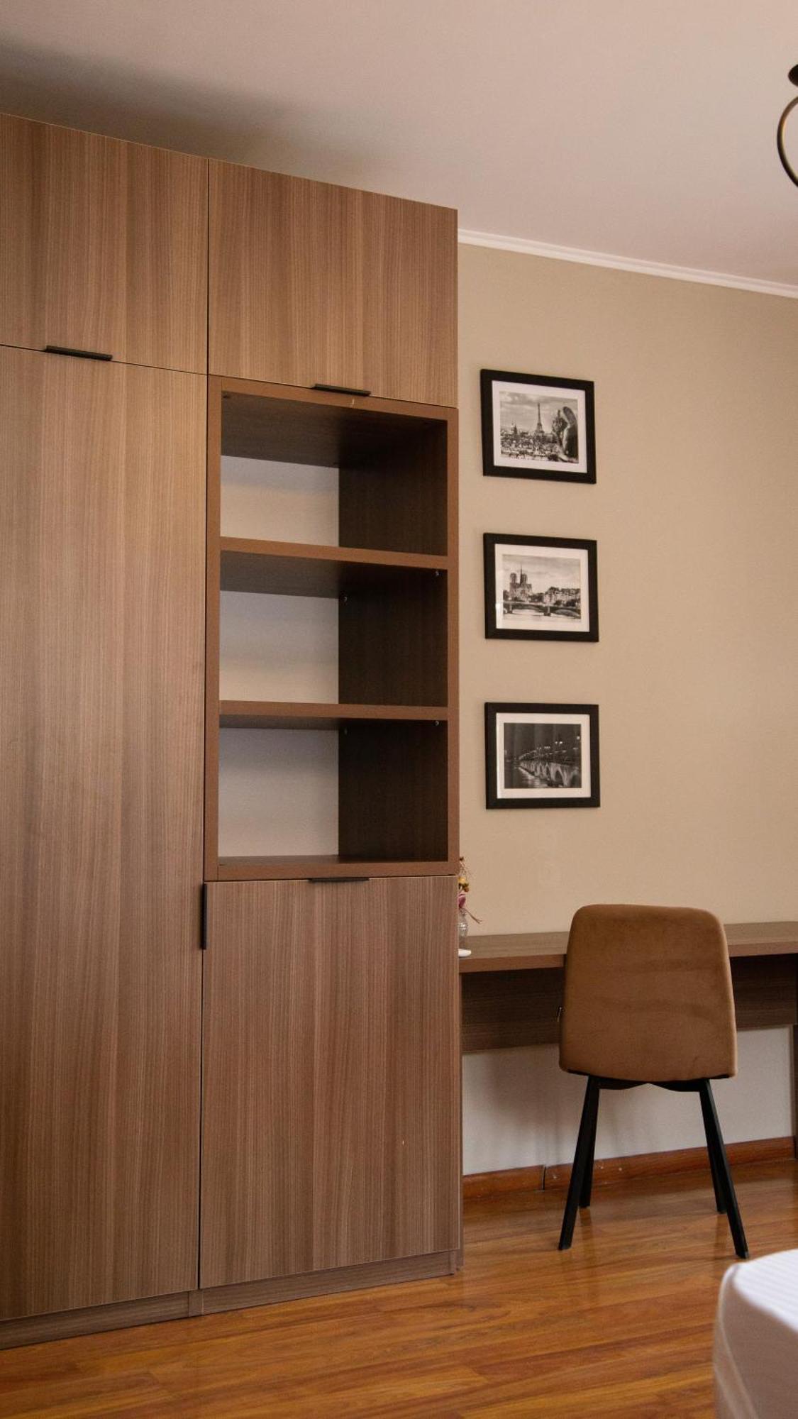 People Guest House Bishkek Luaran gambar