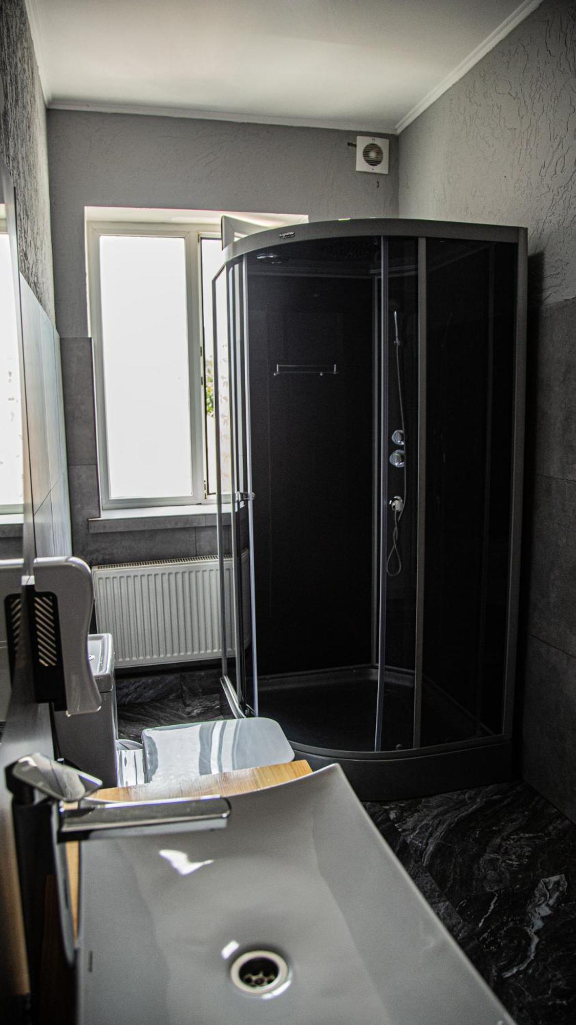 People Guest House Bishkek Luaran gambar