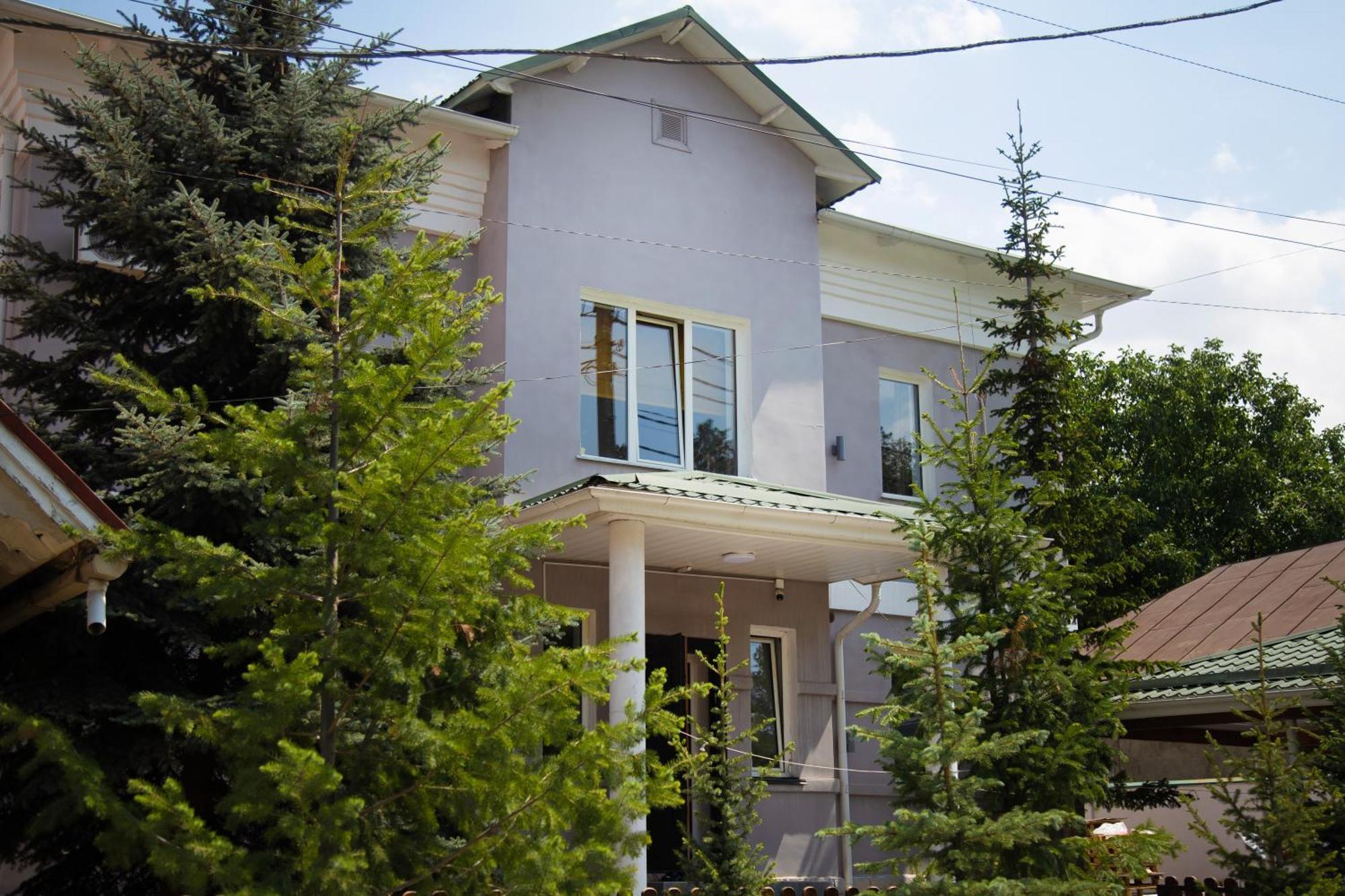 People Guest House Bishkek Luaran gambar